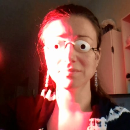 non-laser LED red light therapy natural rosacea treatment